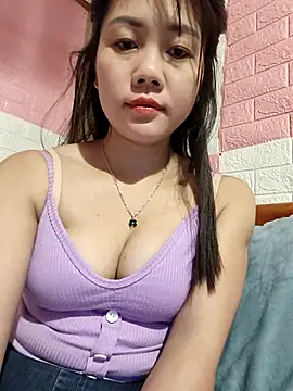 Snapshot of Ngocmai_lazdy chatting on February 21, 12:50 pm Ngocmai lazdy online show from February 21, 12:50 pm