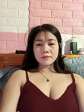 Snapshot of Ngocmai_lazdy chatting on March 13, 1:12 am Ngocmai lazdy online show from March 13, 1:12 am