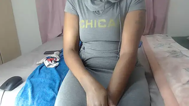 Snapshot of Nellybba chatting on May 29, 12:08 am Nellybba online show from May 29, 12:08 am