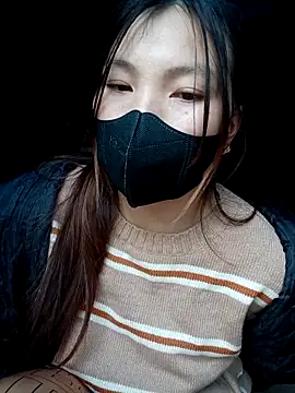 natra0033 online show from January 18, 1:09 am