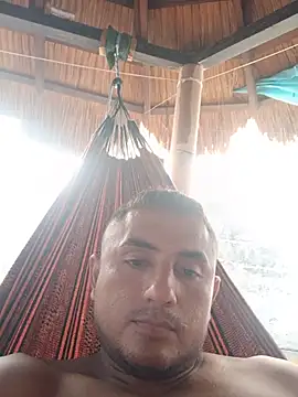 Snapshot of knox_zeque chatting on July 17, 12:56 pm knox zeque online show from July 17, 12:56 pm