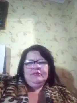 NysiOlsen online show from February 28, 8:54 pm