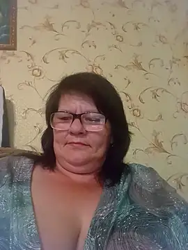 NysiOlsen online show from June 15, 4:20 pm