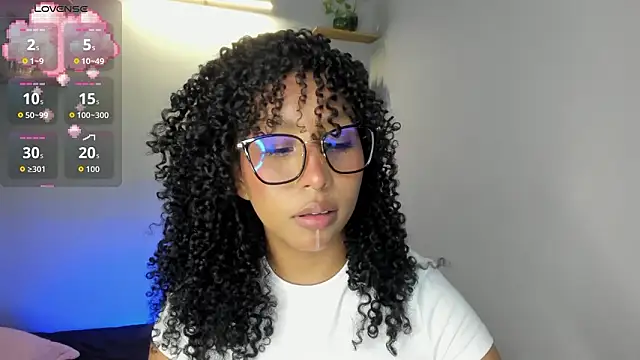 Corinnah Beauty online show from February 3, 2:53 am