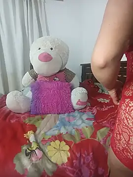 Snapshot of ebonysummer_ chatting on May 21, 3:57 am ebonysummer online show from May 21, 3:57 am