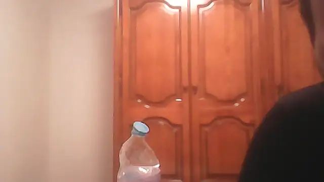 Snapshot of Miguelpulidotriguero11 chatting on March 6, 5:31 pm Miguelpulidotriguero11 online show from March 6, 5:31 pm