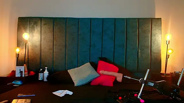 Snapshot of Ethan_Briggs_ chatting on March 25, 3:34 am Ethan Briggs online show from March 25, 3:34 am