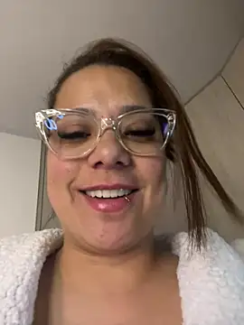Pretty  Milf online show from July 25, 10:02 am
