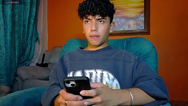 Nick Twink online show from April 18, 3:21 am