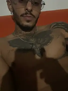 liyamjunior online show from March 6, 1:24 am