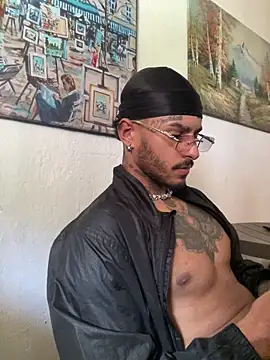 liyamjunior online show from March 13, 5:41 pm