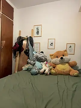 miafoxmia online show from February 21, 11:44 am