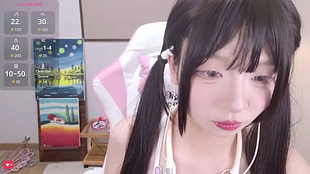 Qiqiiii-05 online show from July 25, 2:03 pm