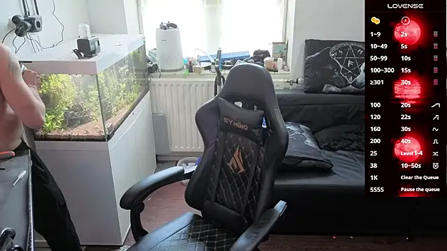 Snapshot of Rayzel_White chatting on March 20, 3:50 pm Rayzel White online show from March 20, 3:50 pm