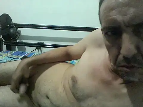 Snapshot of guevo14cm3 chatting on July 31, 1:38 am guevo14cm3 online show from July 31, 1:38 am