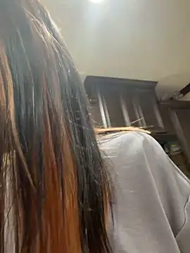 tastemecaroline online show from March 13, 11:00 pm