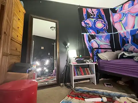 tastemecaroline online show from June 9, 5:52 am