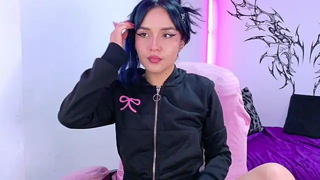 Snapshot of dollmeow chatting on February 15, 7:51 am dollmeow online show from February 15, 7:51 am