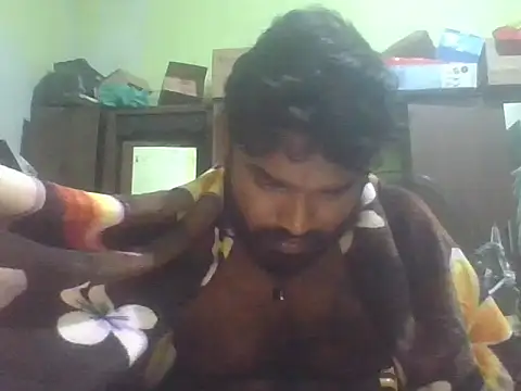 slhotcupal online show from February 20, 7:03 pm