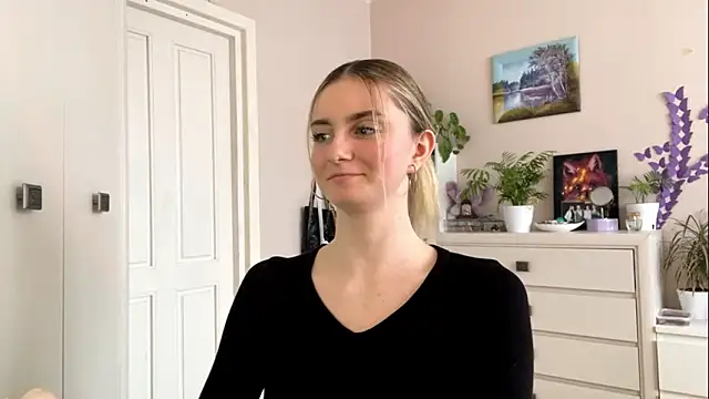 SharellHabersham online show from February 11, 1:27 pm