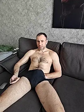 Denfeel1 online show from February 11, 8:52 am