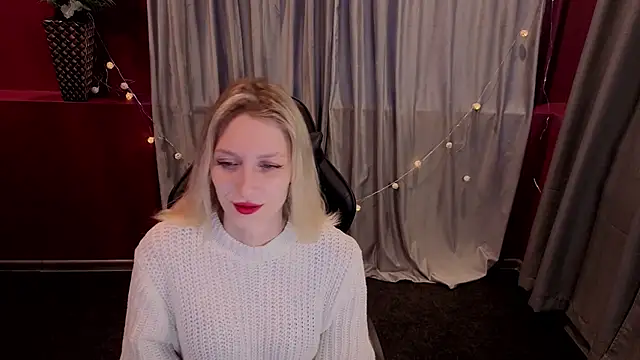 Snapshot of RoseWaulhgberg chatting on February 2, 1:37 am RoseWaulhgberg online show from February 2, 1:37 am