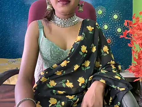 Snapshot of Brown-beauty chatting on June 13, 8:34 am Brown-beauty online show from June 13, 8:34 am