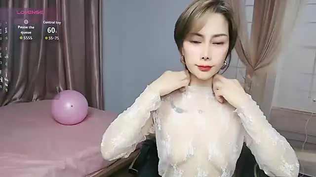lucyyanyan online show from May 16, 11:09 am