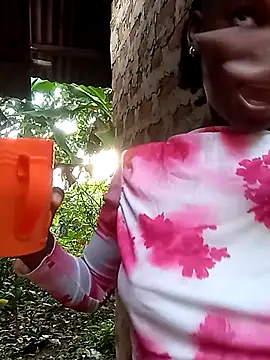 Snapshot of Pretty_Barbie0 chatting on March 11, 4:29 am Pretty Barbie0 online show from March 11, 4:29 am