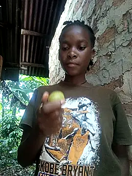 Snapshot of Pretty_Barbie0 chatting on March 24, 4:50 am Pretty Barbie0 online show from March 24, 4:50 am