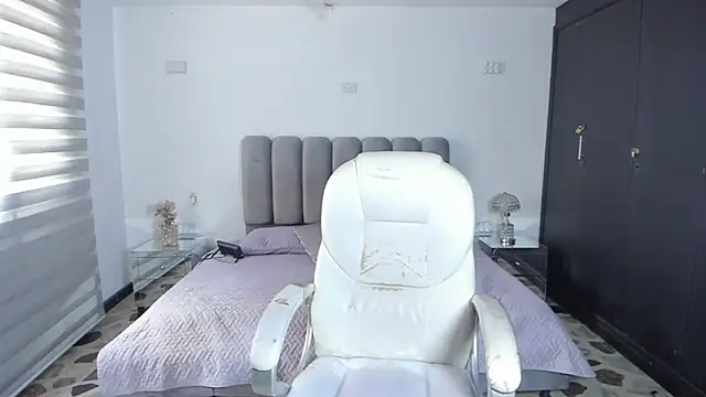 VictoriaRousse  online show from March 1, 5:15 pm