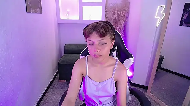 melodyy as online show from January 14, 12:33 pm