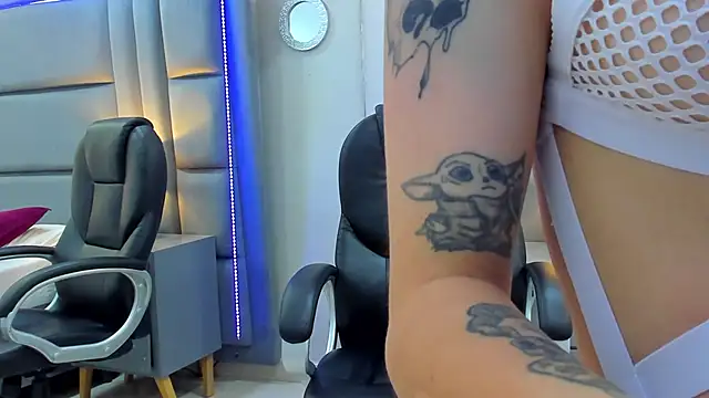 AshleyGingerr online show from February 21, 8:15 am