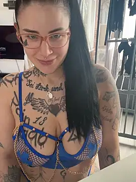 Snapshot of NyxTattoo chatting on March 15, 11:49 am NyxTattoo online show from March 15, 11:49 am