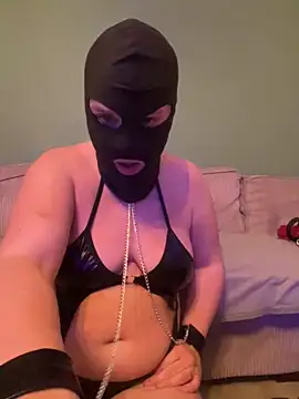 Snapshot of cochonnesoumise59 chatting on February 28, 9:38 pm cochonnesoumise59 online show from February 28, 9:38 pm