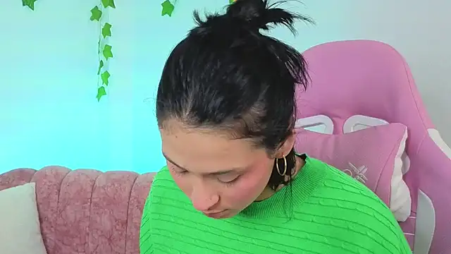 Madisonn cortes online show from February 9, 7:51 pm