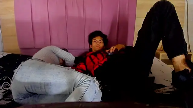 acoralivecm101 online show from February 10, 7:45 am