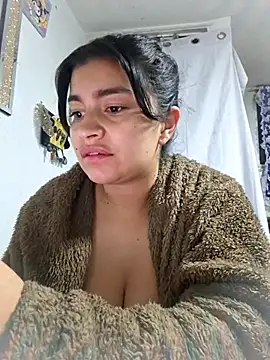 Scarlett Hot69 online show from July 28, 7:37 am
