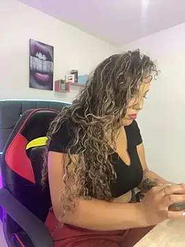 ISIS17 EF online show from February 5, 7:07 pm