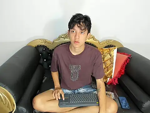 jisus catt online show from January 18, 11:19 pm