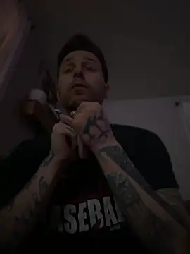 LockingStacks online show from February 11, 3:00 am