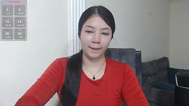 Snapshot of mia_girl07 chatting on February 28, 8:32 pm mia girl07 online show from February 28, 8:32 pm