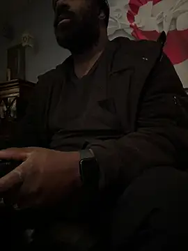 Snapshot of KOdaLion chatting on March 17, 2:49 am KOdaLion online show from March 17, 2:49 am