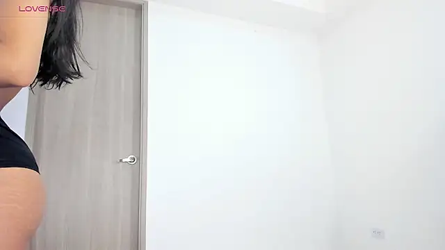 skinnyy  16 online show from March 19, 12:42 pm