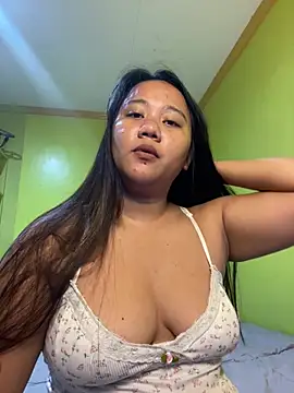 Snapshot of chelsea_xx chatting on July 8, 10:03 pm chelsea xx online show from July 8, 10:03 pm