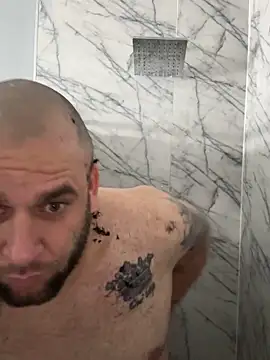 Snapshot of J_thebeastxxx chatting on March 15, 10:38 pm J thebeastxxx online show from March 15, 10:38 pm