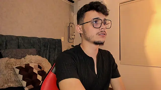 Alhan Twink online show from July 12, 4:14 am