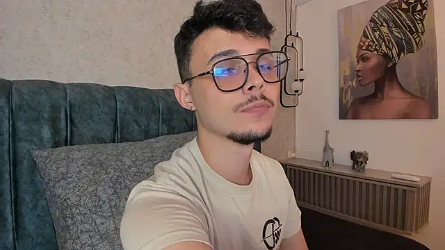 Alhan Twink online show from July 24, 3:37 am