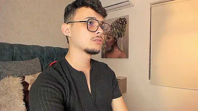 Alhan Twink online show from July 25, 3:48 am