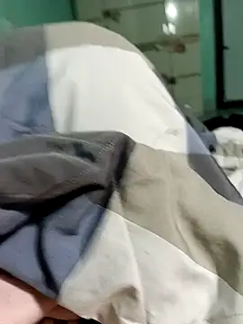 lylinhjim online show from February 3, 2:53 am